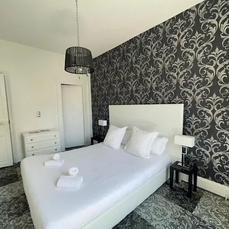 Coeur De Longchamp - T2 Elegant Et Raffine Apartment